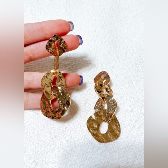 Gold chain drop earrings M201 - Picture 2 of 4